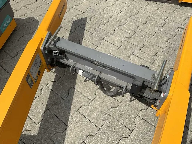 2020 jungheinrich ezs 350 industriële trekker met trein aanhangers - afbeelding 27 van  53