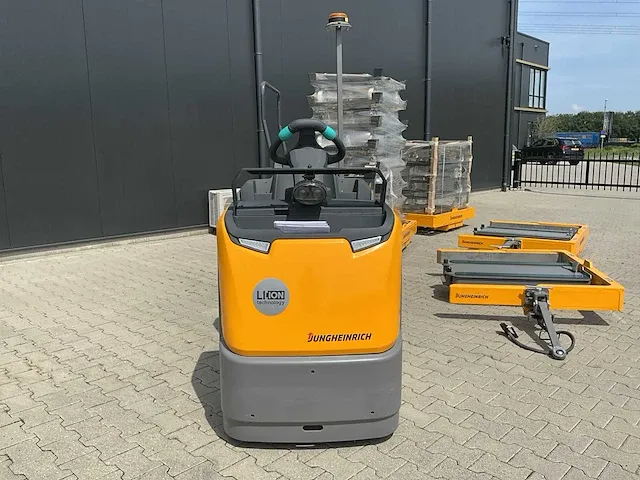 2020 jungheinrich ezs 350 industriële trekker met trein aanhangers - afbeelding 6 van  53