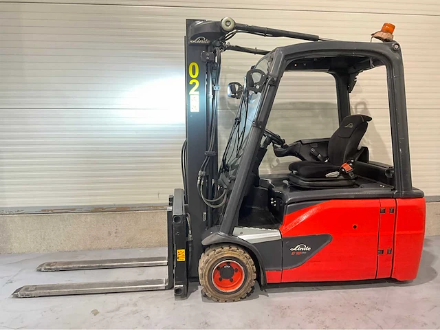 2020 linde e18l-02 1800kg bomvolle vorkheftruck - afbeelding 12 van  24