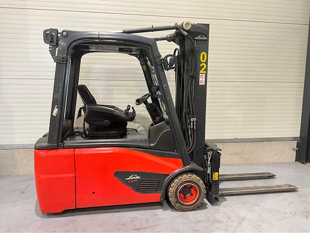 2020 linde e18l-02 1800kg bomvolle vorkheftruck - afbeelding 20 van  24