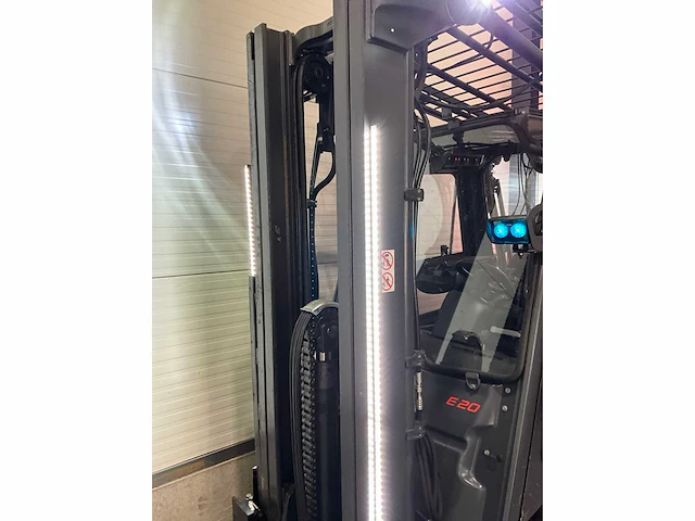 2020 linde e20-01/600 2000kg bomvolle vorkheftruck - afbeelding 15 van  26