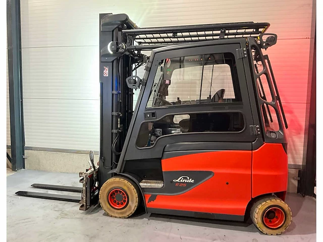 2020 linde e25hl-01/600 lepelversteller bomvolle vorkheftruck - afbeelding 23 van  34