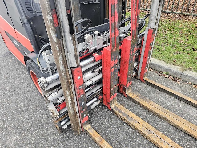 2020 linde e45hl-01/600 4500kg multi-vorkversteller met klem vorkheftruck - afbeelding 4 van  27