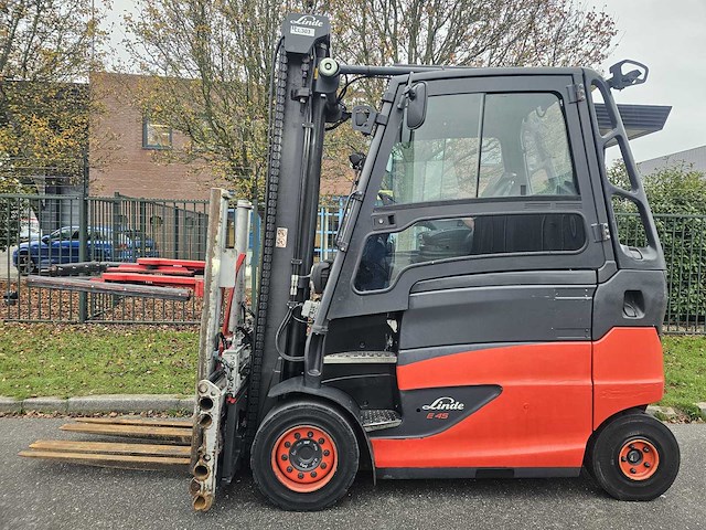 2020 linde e45hl-01/600 4500kg multi-vorkversteller met klem vorkheftruck - afbeelding 1 van  27