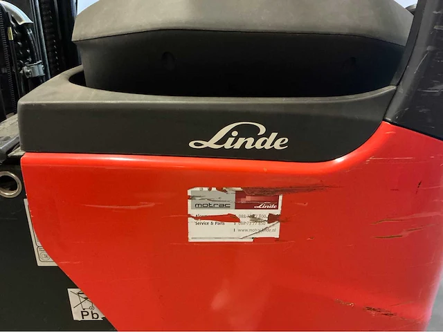 2020 linde r14 reach truck - afbeelding 9 van  23