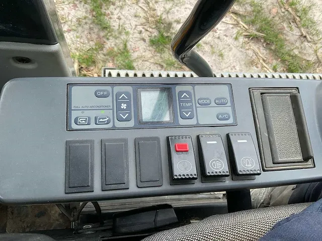 2020 liugong clg 930e, stage 4 rupsgraafmachine - afbeelding 19 van  35