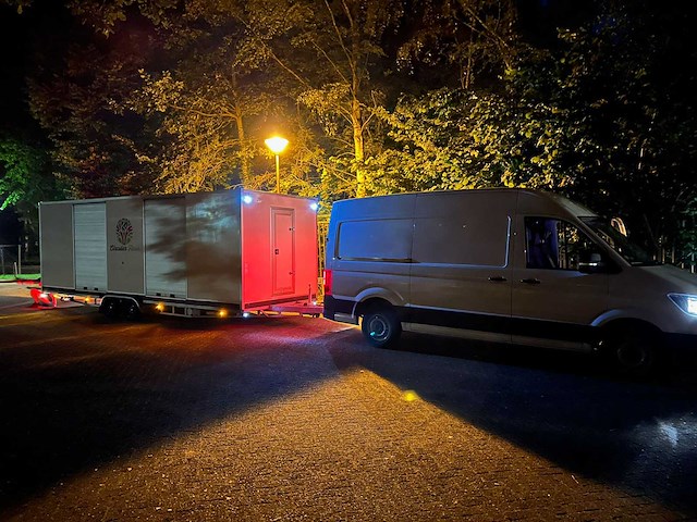 2020 luxe zelfvoorzienende toilettrailer - afbeelding 5 van  40