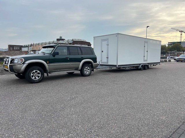 2020 luxe zelfvoorzienende toilettrailer - afbeelding 16 van  40