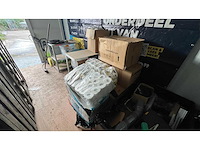 2020 luxe zelfvoorzienende toilettrailer - afbeelding 32 van  40