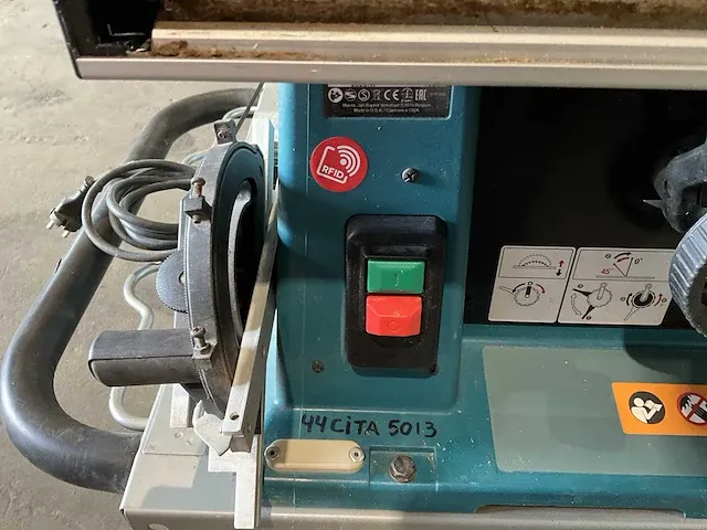 2020 makita 2704n zaagtafel - afbeelding 8 van  13