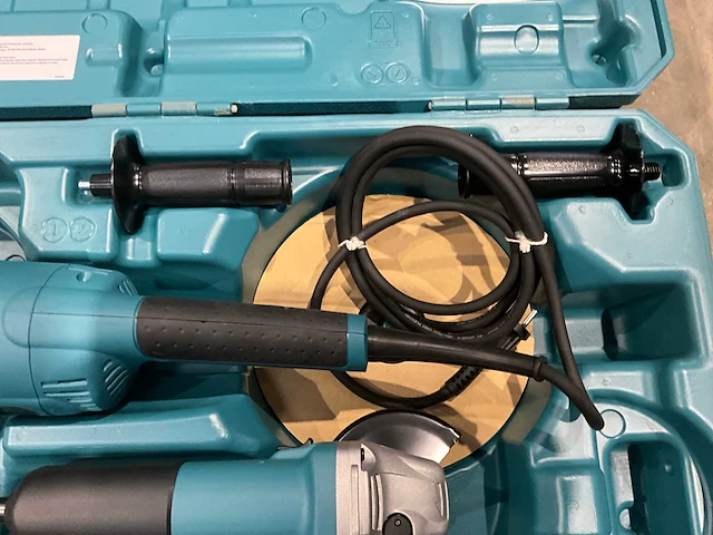 2020 makita ga9020/9558hnr haakse slijpmachine set - afbeelding 4 van  10