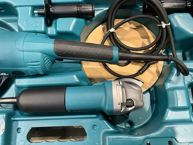 2020 makita ga9020/9558hnr haakse slijpmachine set - afbeelding 5 van  10