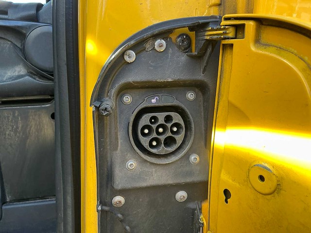 2020 mercedes-benz evito bedrijfswagen / bev - afbeelding 32 van  38