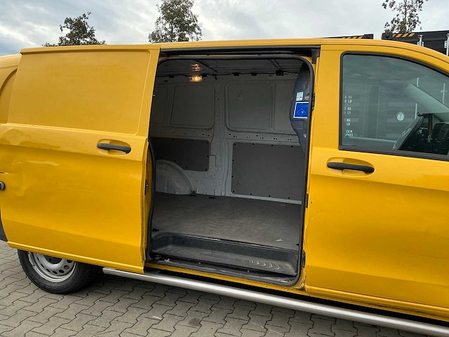 2020 mercedes-benz evito bedrijfswagen / bev - afbeelding 37 van  38