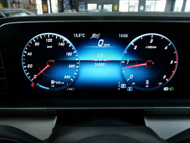 2020 mercedes-benz gle 400d personenauto - afbeelding 11 van  39