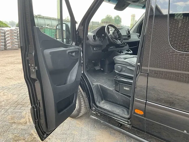 2020 mercedes-benz sprinter 319 3.0 cdi l2h1 dc euro vi-d bedrijfswagen - afbeelding 5 van  29