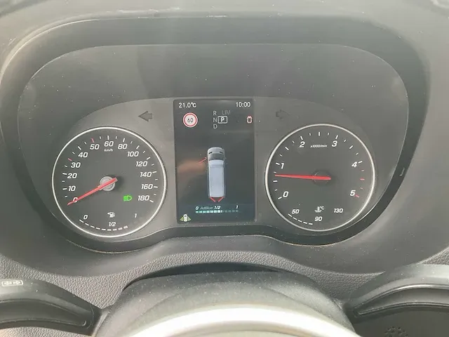 2020 mercedes-benz sprinter 319 3.0 cdi l2h1 dc euro vi-d bedrijfswagen - afbeelding 10 van  29