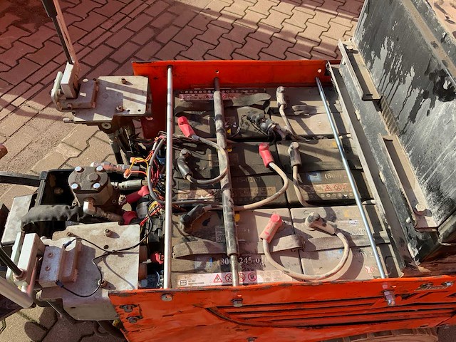 2020 national flooring equipment 5700 bol opzit accu tapijt / vloerstripper - afbeelding 2 van  16