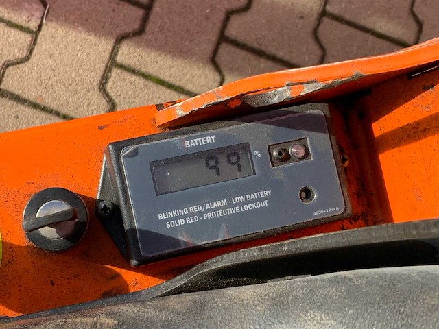 2020 national flooring equipment 5700 bol opzit accu tapijt / vloerstripper - afbeelding 4 van  16