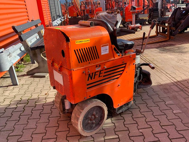 2020 national flooring equipment 5700 bol opzit accu tapijt / vloerstripper - afbeelding 11 van  16