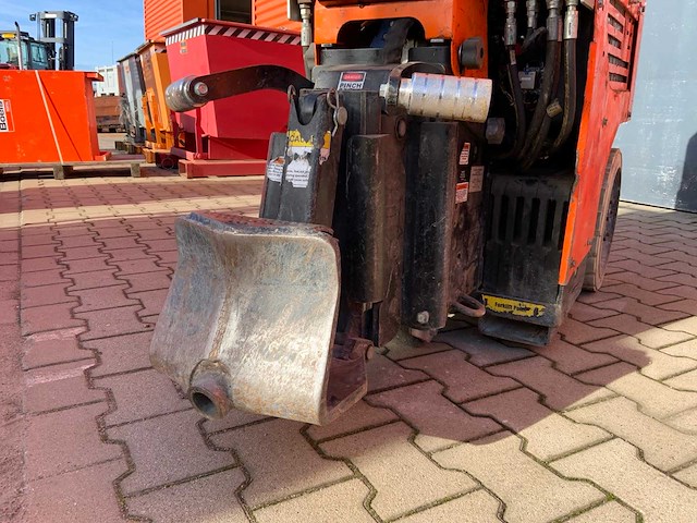 2020 national flooring equipment 5700 bol opzit accu tapijt / vloerstripper - afbeelding 13 van  16