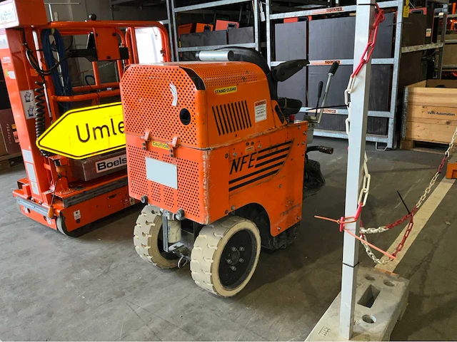 2020 national flooring equipment 5700 bol opzit accu tapijt / vloerstripper - afbeelding 15 van  21