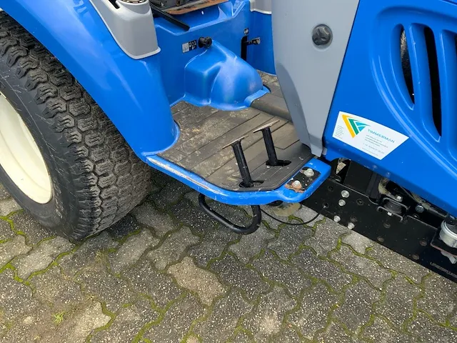 2020 new holland boomer 25 smalspoor- en compacttractor - afbeelding 11 van  30