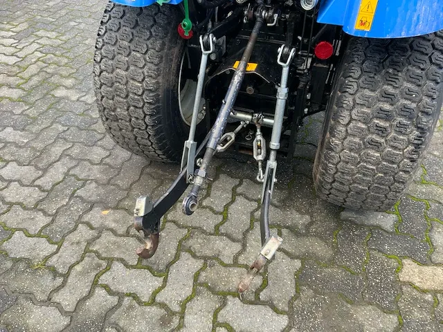 2020 new holland boomer 25 smalspoor- en compacttractor - afbeelding 19 van  30