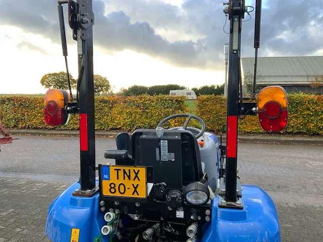 2020 new holland boomer 25 smalspoor- en compacttractor - afbeelding 22 van  30