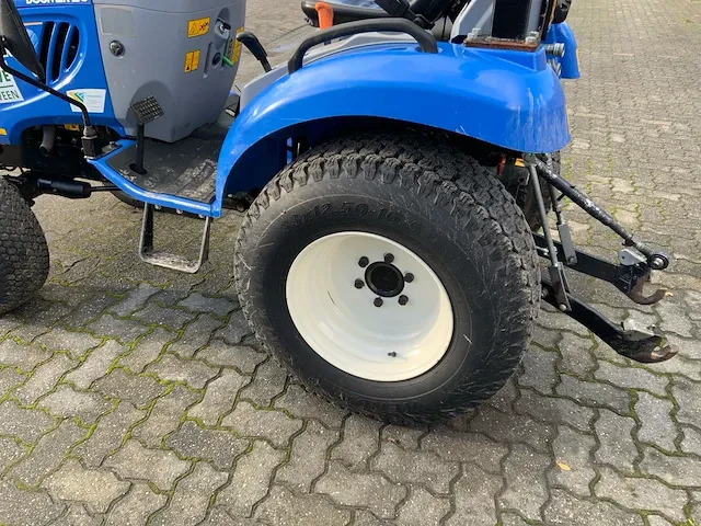 2020 new holland boomer 25 smalspoor- en compacttractor - afbeelding 26 van  30