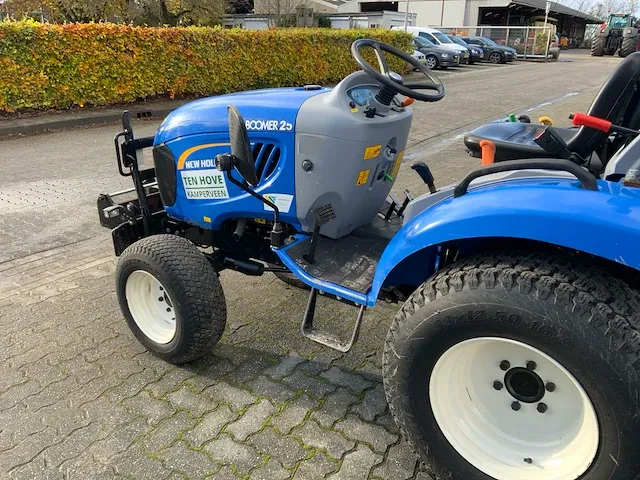 2020 new holland boomer 25 smalspoor- en compacttractor - afbeelding 27 van  30