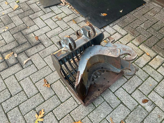 2020 new holland e 19 c minigraafmachine - afbeelding 9 van  18