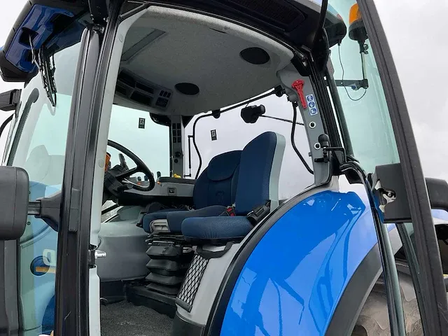2020 new holland t6.155 dynamic command vierwielaangedreven landbouwtractor - afbeelding 18 van  37