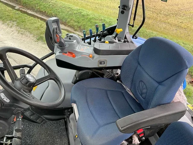 2020 new holland t6.155 dynamic command vierwielaangedreven landbouwtractor - afbeelding 19 van  37