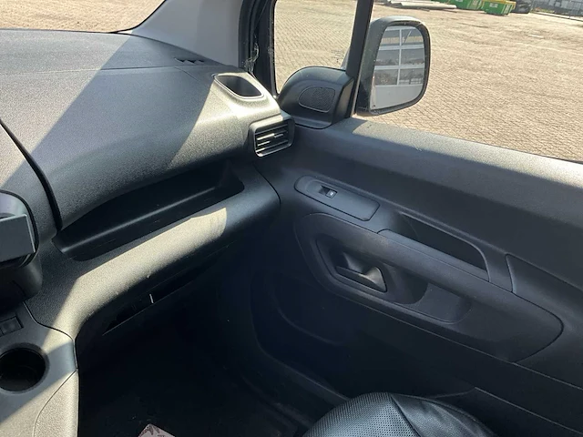 2020 opel combo 1.5d l1h1 edition bedrijfswagen - afbeelding 14 van  25