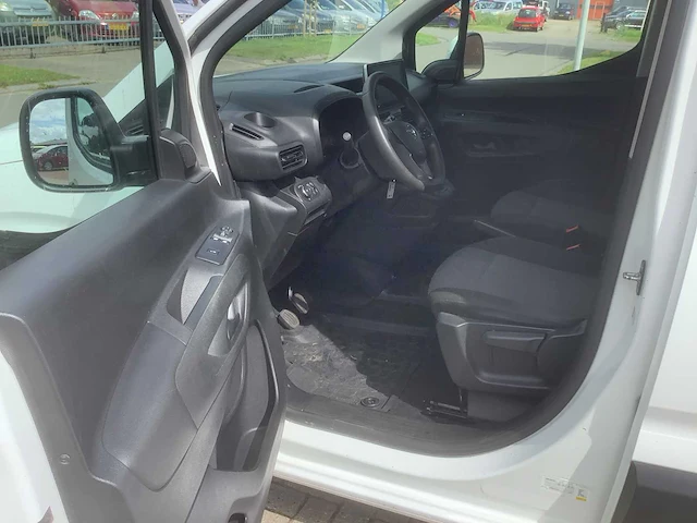 2020 opel combo 1.5d l1h1 edition bedrijfswagen - afbeelding 4 van  19