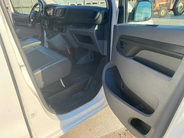 2020 opel vivaro gb 2.0 diesel l2h1 bedrijfswagen - afbeelding 4 van  20