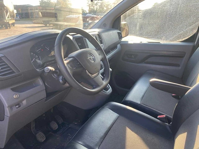 2020 opel vivaro gb 2.0 diesel l2h1 bedrijfswagen - afbeelding 10 van  20
