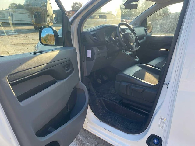 2020 opel vivaro gb 2.0 diesel l2h1 bedrijfswagen - afbeelding 11 van  20