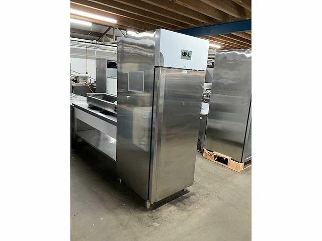 2020 plus 700 n rvs koelkast - afbeelding 2 van  4