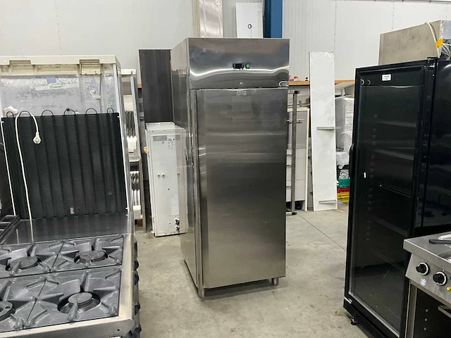 2020 plus 700n rvs koelkast - afbeelding 1 van  8