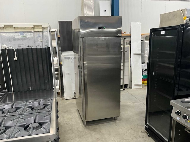 2020 plus 700n rvs koelkast - afbeelding 1 van  8