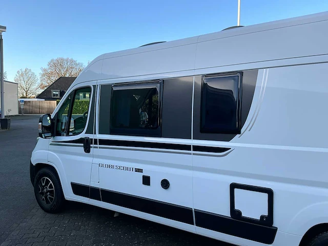 2020 poessl - globescout plus 2 hdi - camper - s-029-nr - afbeelding 14 van  61