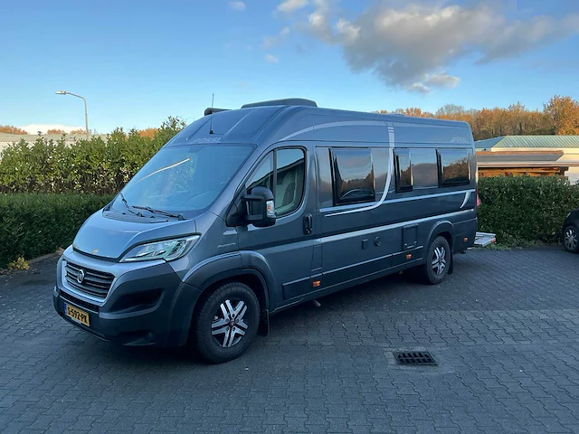 2020 poessl - roadcruiser 2 jtd - camper - s-592-pk - afbeelding 1 van  49