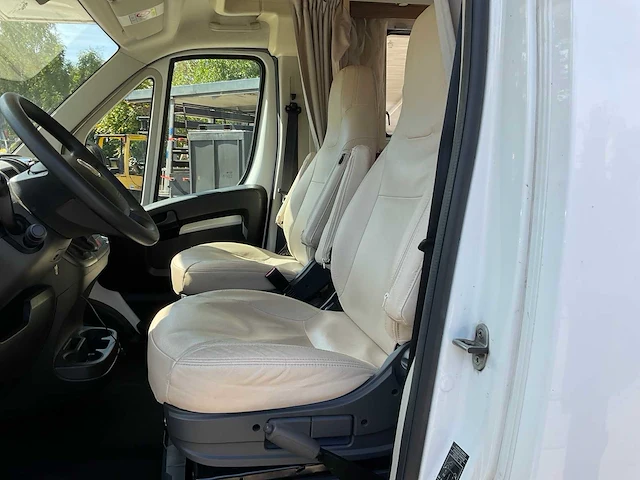 2020 rimor 9aa camper - afbeelding 4 van  36