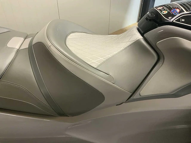 2020 sea-doo gtx-limited 3-persoons waterscooter 300 pk. - afbeelding 6 van  26