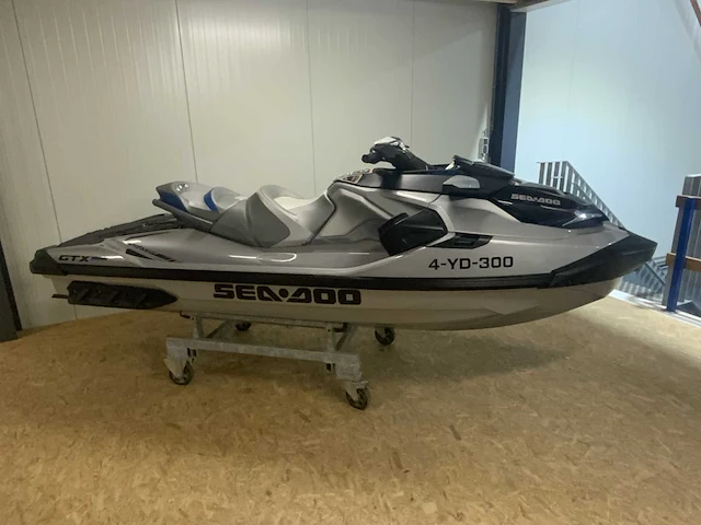 2020 sea-doo gtx-limited 3-persoons waterscooter 300 pk. - afbeelding 23 van  26