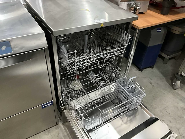 2020 smeg swt260d-1 vaatwasmachine - afbeelding 6 van  8