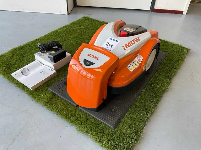 2020 stihl imow rmi 422 p robotmaaier - afbeelding 1 van  7