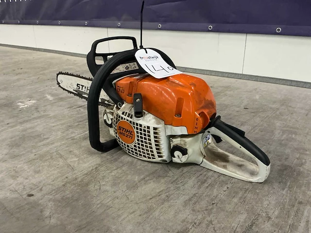 2020 stihl ms271 kettingzaag - afbeelding 1 van  5